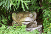 statue